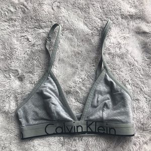 ·Calvin Klein Brallette·